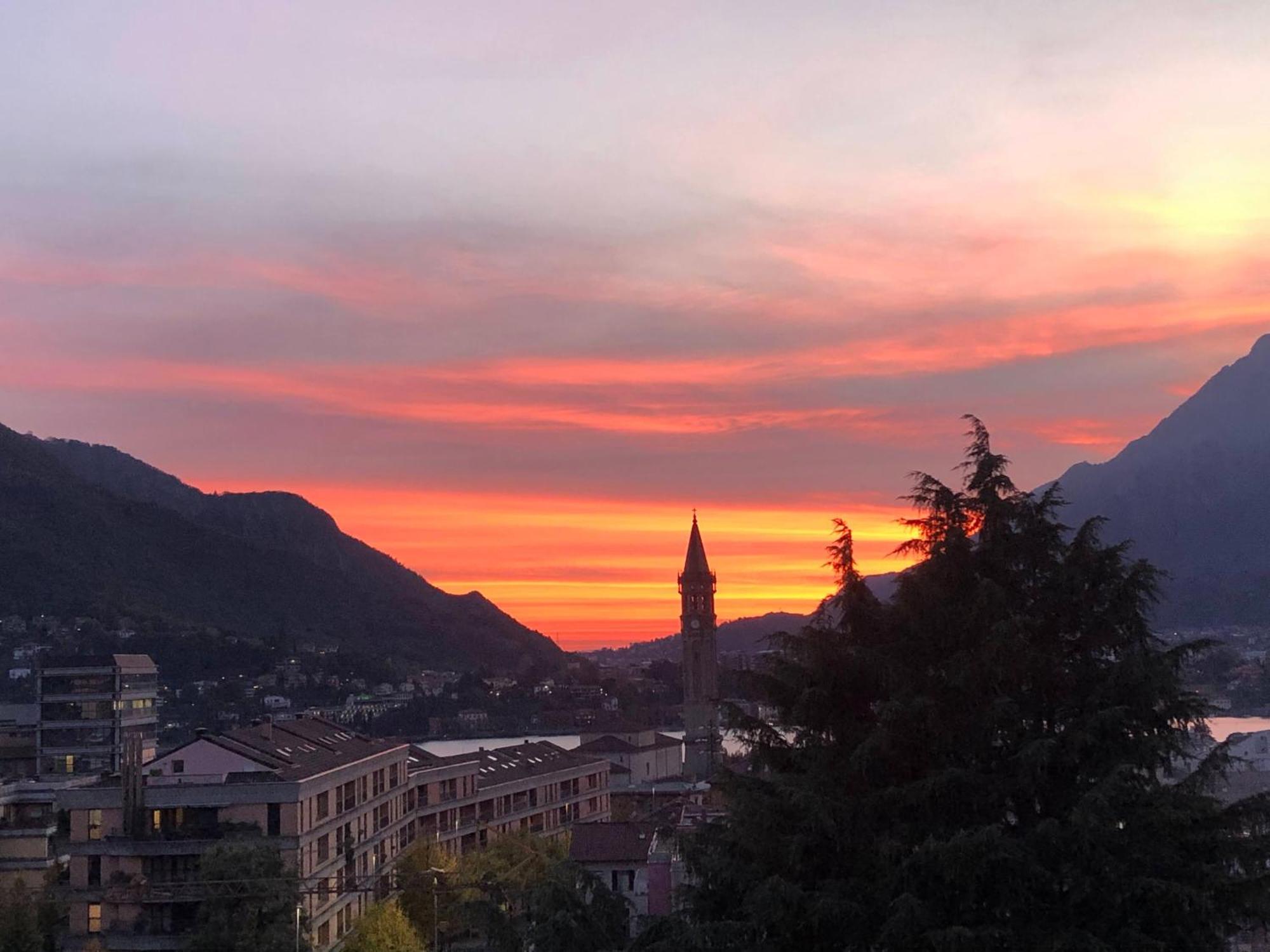 Bright Penthouse Close To Center With Terrace And Lake View Lecco Exterior foto