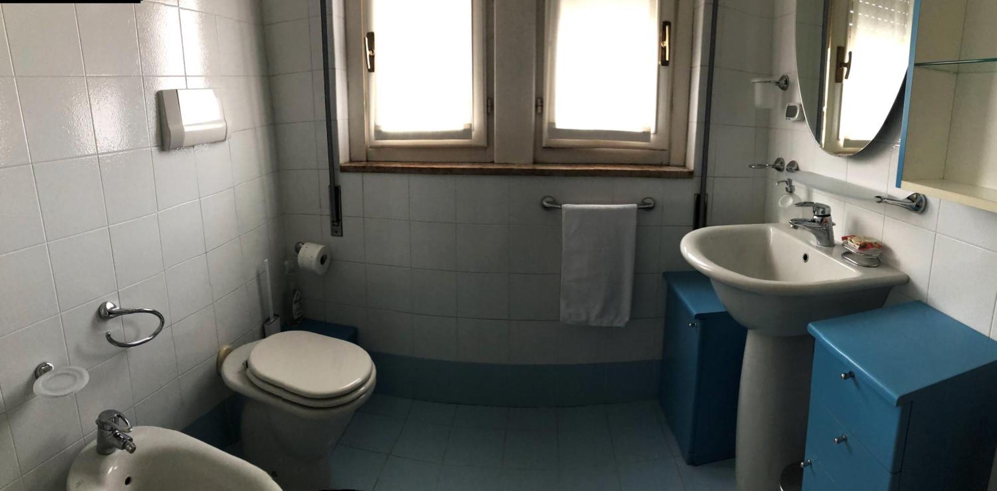 Bright Penthouse Close To Center With Terrace And Lake View Lecco Exterior foto